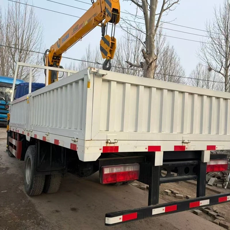 Dongfeng Truck-mounted Crane high quality